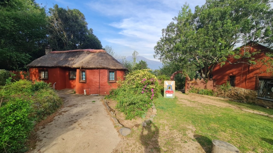 8 Bedroom Property for Sale in Hogsback Eastern Cape